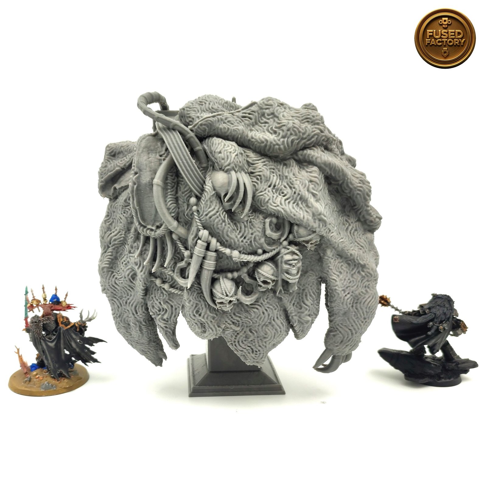 Horus Lupercal, The Warmaster Primarch, 9" Display Sculpt - Image 5